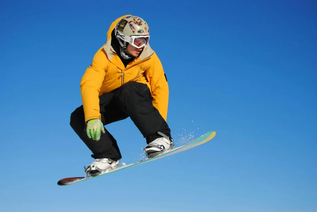 Are there best snowboard clothing brands specifically designed for travel convenience