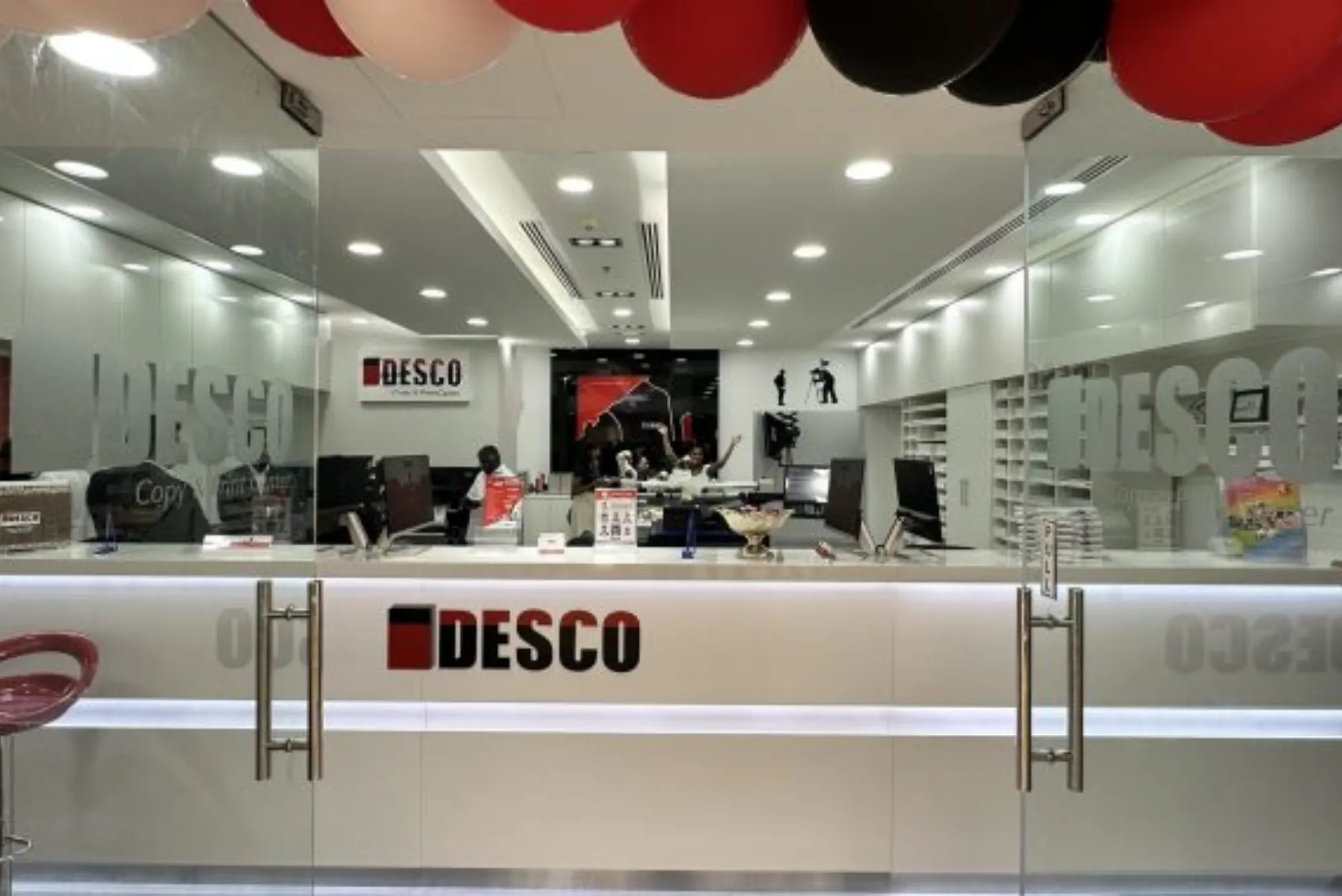 Where is the nearest DESCO Printing Photo Studio in UAE