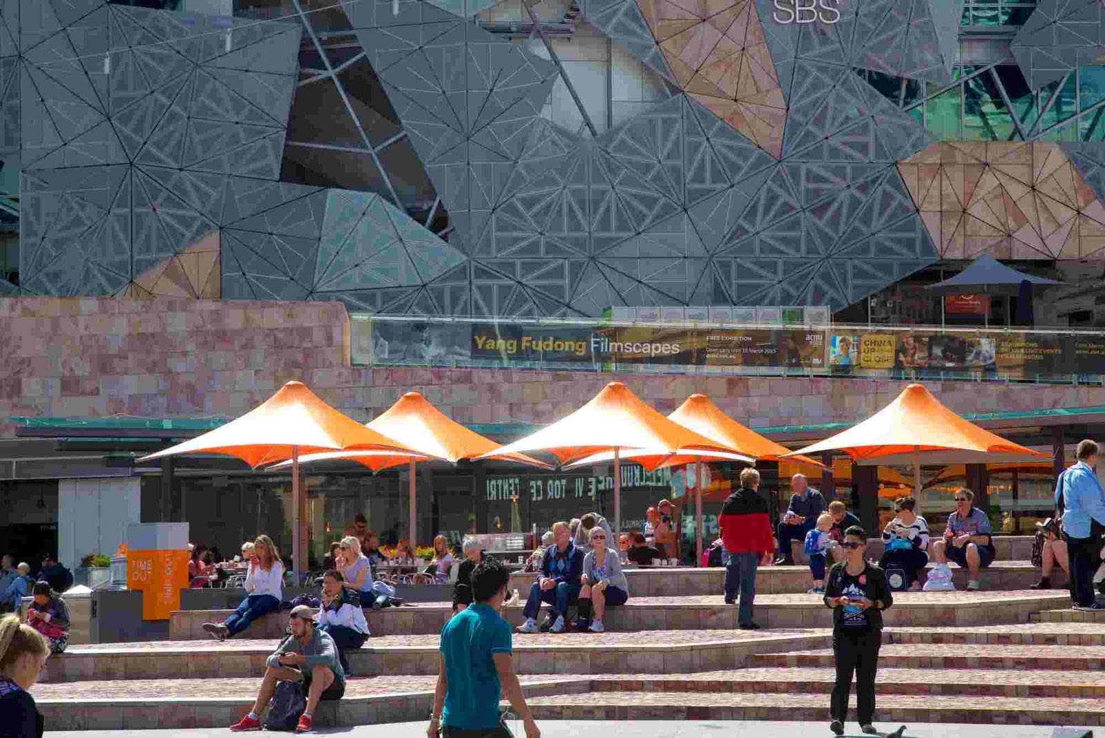 Australia City Core: Fed Square Shopping in Minutes