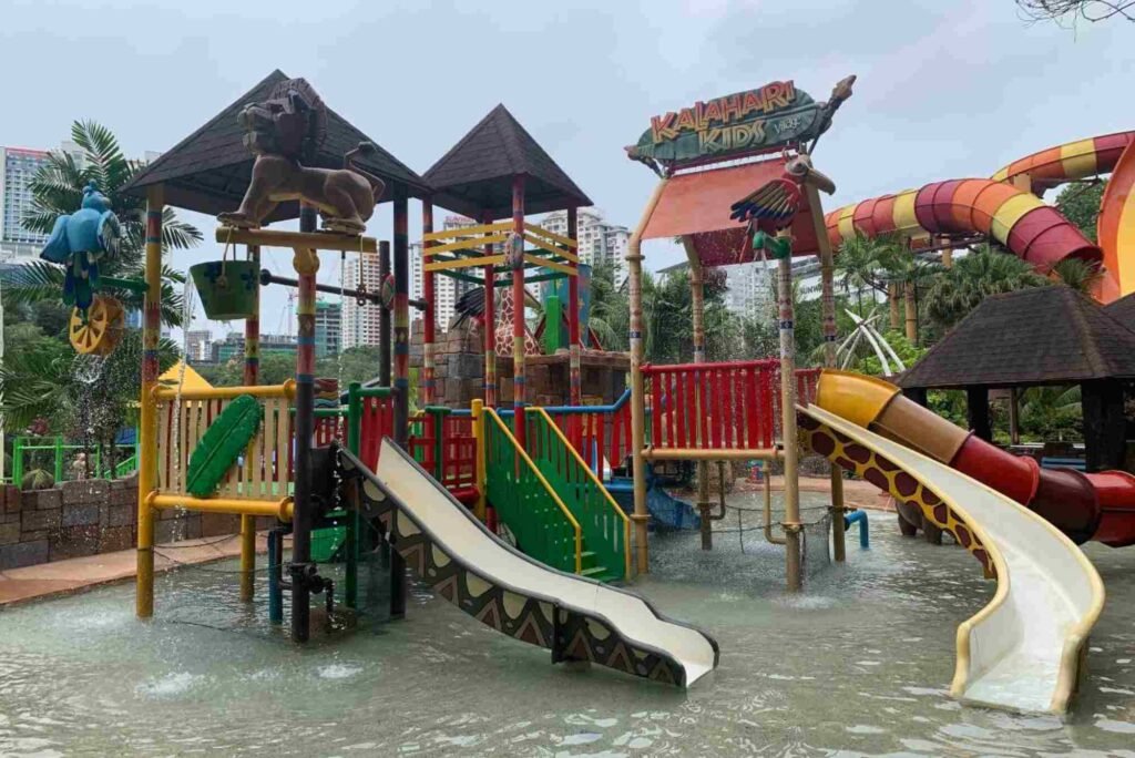 Malaysia Subang Jaya: Sunway Mall and Lagoon Combo
