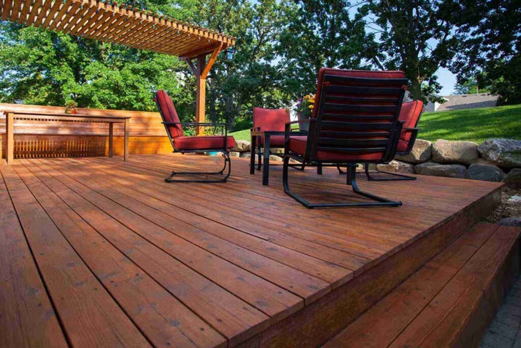 Deck and Fence Staining in Summerville SC
